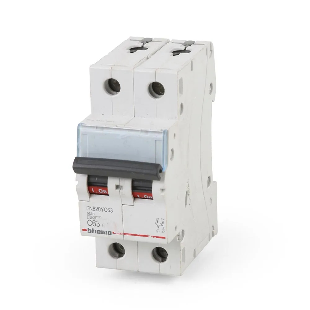 INTERRUPTOR TERMOMAGNETICO BTDIN ESTANDAR 2 X 63A CURVA C 10/6KA 220/400VAC - BTICINO